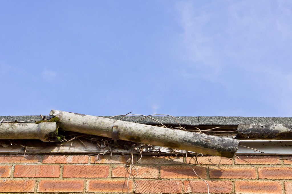 sagging gutter